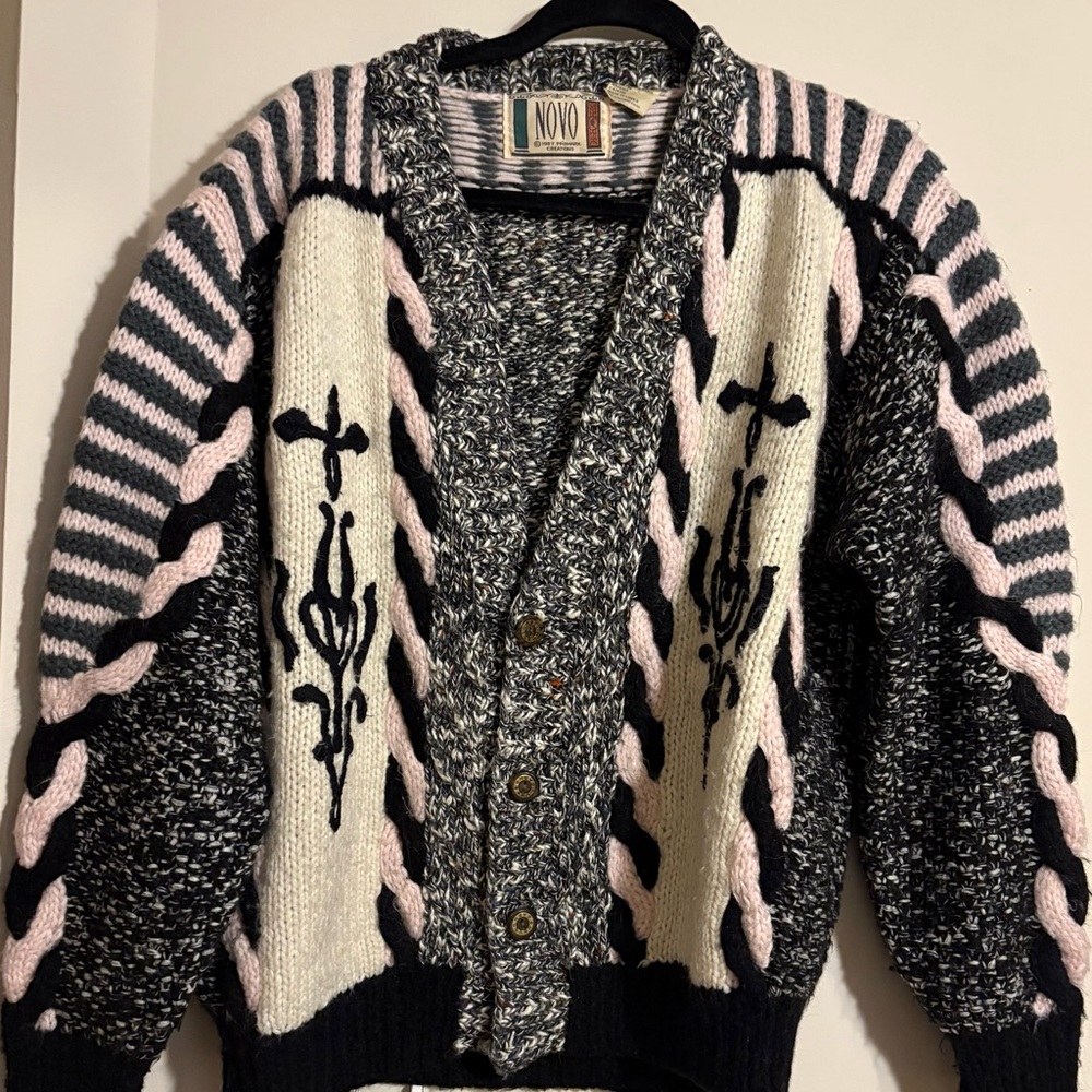 NOVO Vintage Black, Cream, and Pink Patterned Cardigan